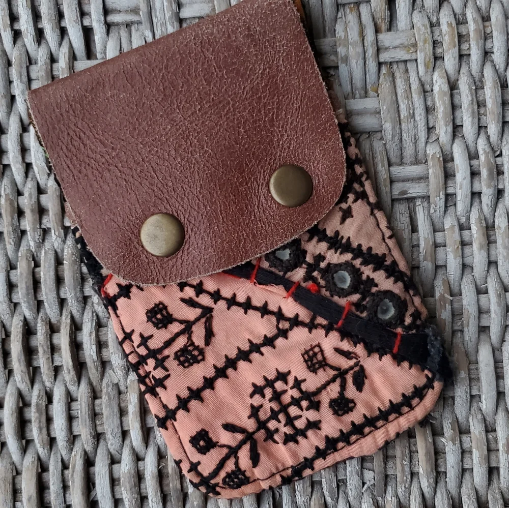 🍄🪬 Free People Boho Embroidered Repurposed vtg banjara hippie Wallet card case